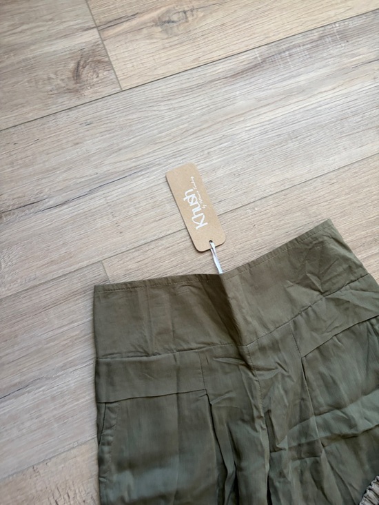 Free People Wide-Leg Linen Blend Pants in Olive and Khaki - Picture 2 of 3